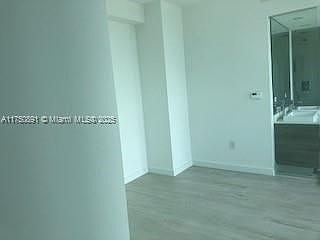 3rd image of 650 NE 32nd St Unit 1608