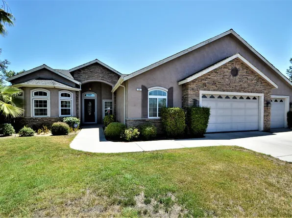 75 N Fairfax Ave, Clovis, CA 93612