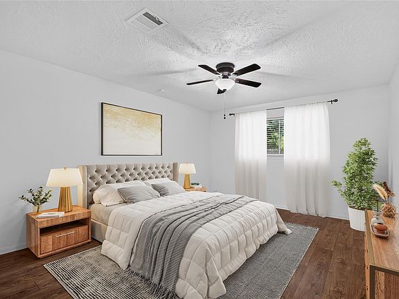 4th image of 25223 Lynbriar Ln