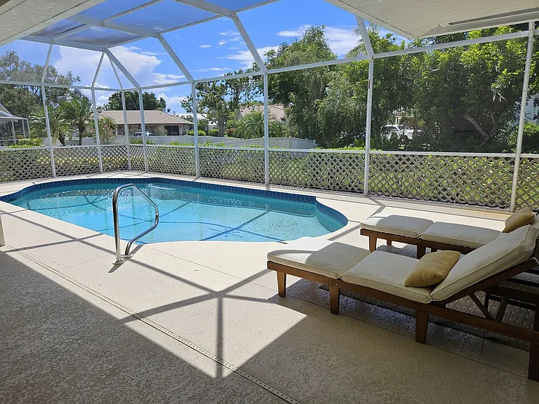 1578 Vermeer Dr — Photo 25