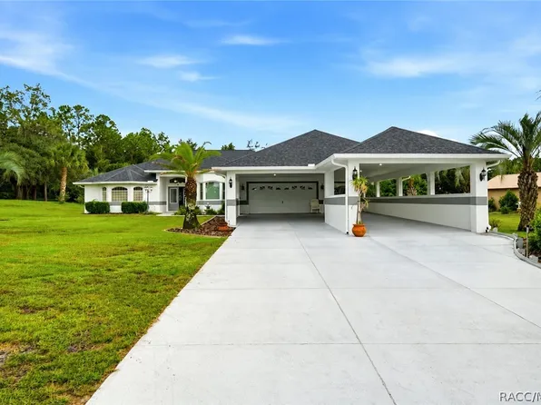 7414 W Pinebrook St, Crystal River, FL 34429
