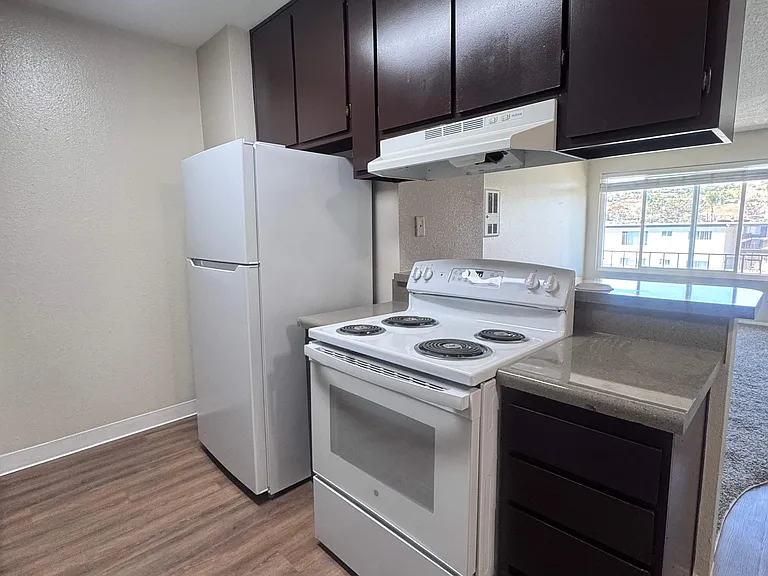 3240 Olive St — Photo 31