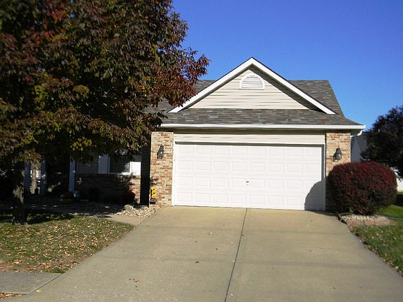 2nd image of 22 Jennifer Dr