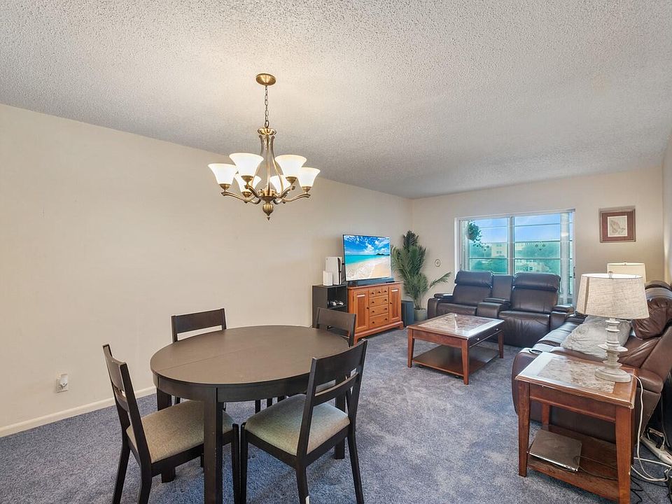 1st image of 2515 NE 1st Ct #3180