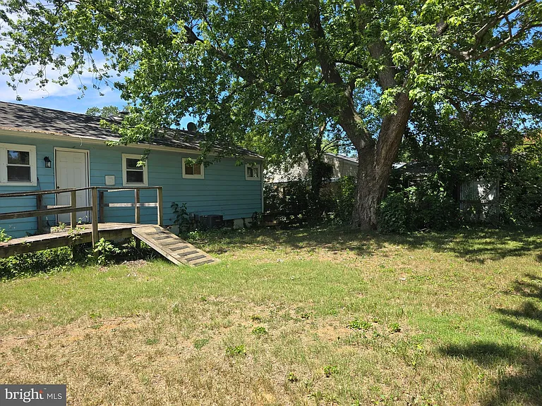 11 Glenwood Dr — Photo 49