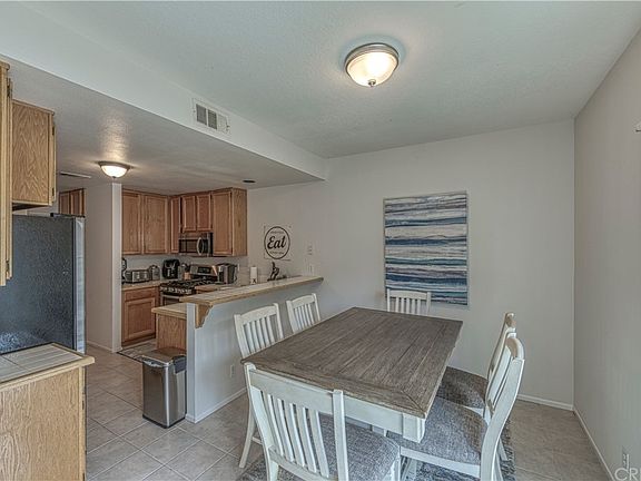 4th image of 22940 Banyan Pl