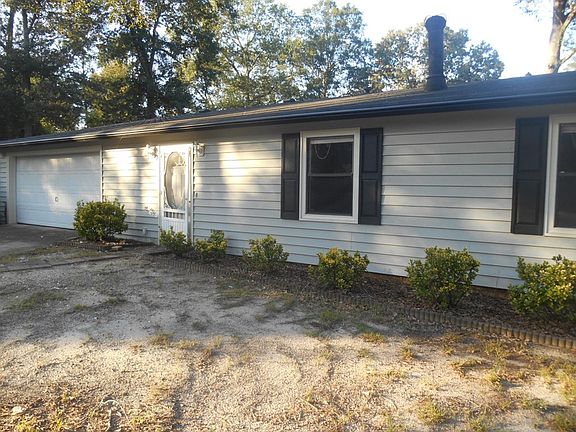 3rd image of 4018 Indian Hills Dr