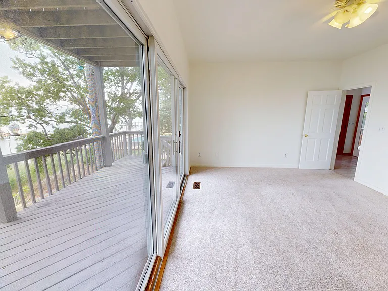 146 Baycliff Trl — Photo 23