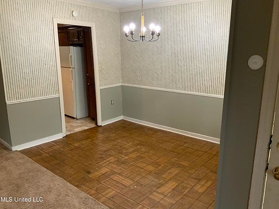 3rd image of 207 Lindale St #A