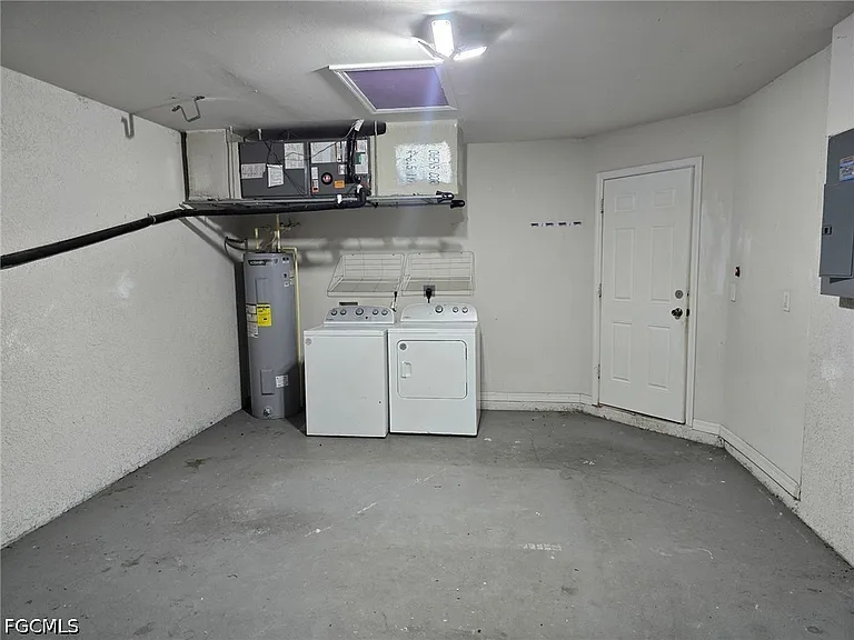 2003 Chiquita Blvd S — Photo 16