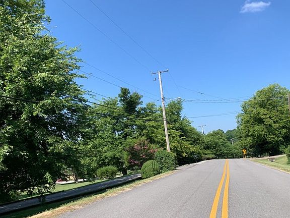 4th image of 625 W Nocturne Dr
