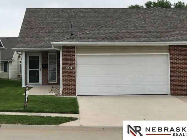 1827 N 175th Ct, Omaha, NE 68118