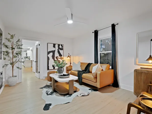 7342 Route 34, Oswego, IL 60543