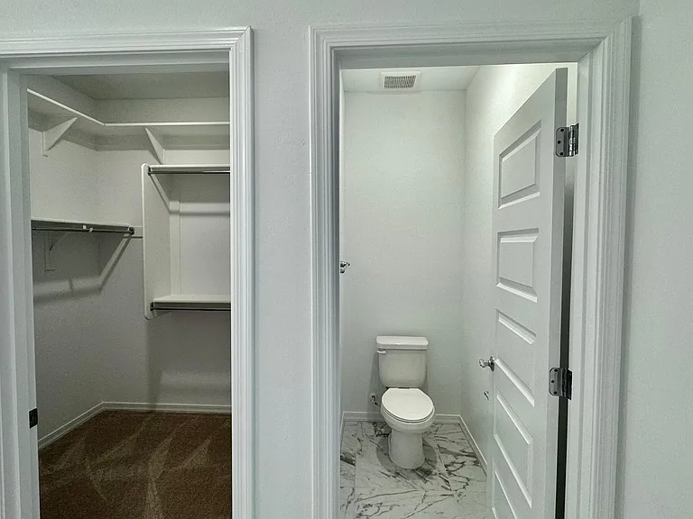 10214 W Indianola Ave — Photo 24