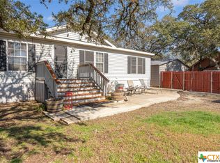 127 Derrick Dr, Spring Branch, TX 78070