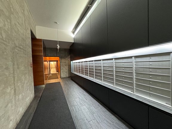 5th image of 1722 S Michigan Ave #1501