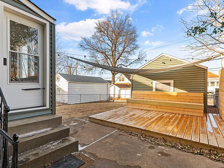 5521 Mardel Ave — Photo 11