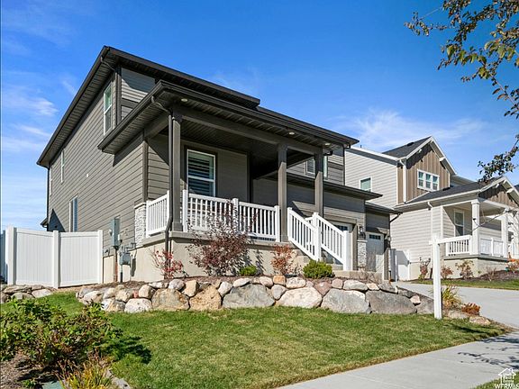 3rd image of 2169 N Elderberry Dr