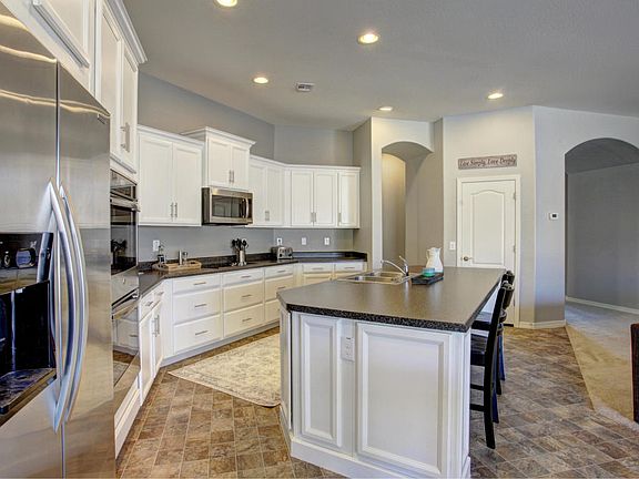 4th image of 22142 E Cherrywood Dr