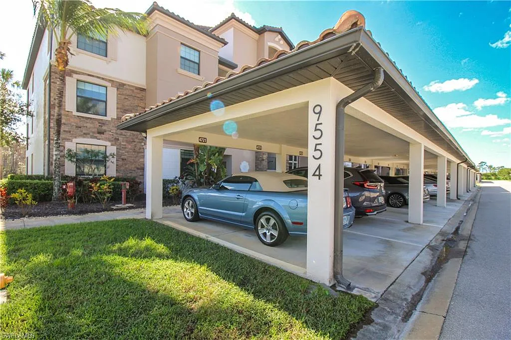 2 bed, 2.0 bath, 1232 sqft, $2,350 — Photo 3