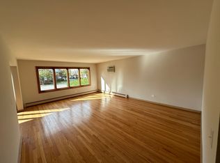 721 N Northwest Hwy #1, Park Ridge, IL 60068