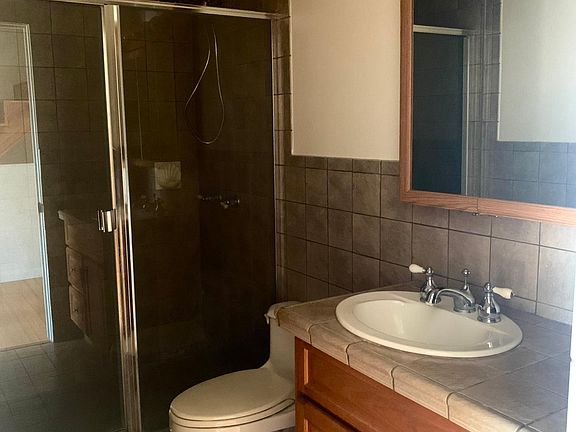 Second Floor: Guest Bathroom