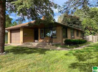 1015 Erie St, Storm Lake, IA 50588