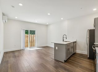 7620 Ridge Ave APT 2, Philadelphia, PA 19128