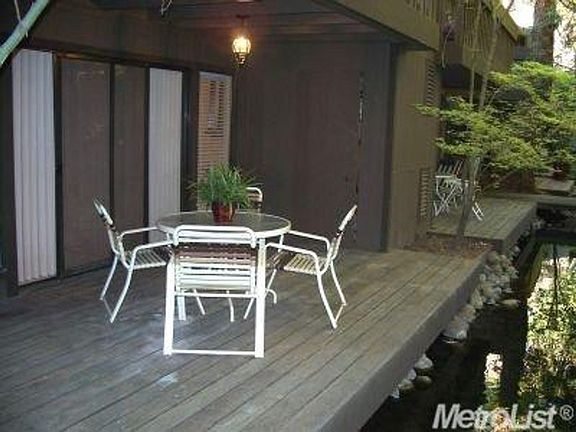 3rd image of 2404 Larkspur Ln APT 257