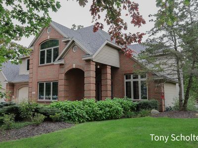 6054 Summerhill Dr, Hudsonville, MI, 49426