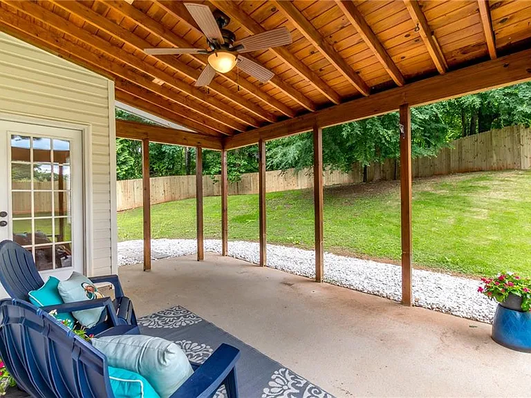 134 Lexington Parke Dr — Photo 20