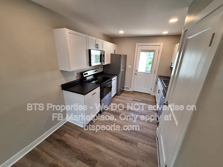 813 E Sciota Ave — Photo 1