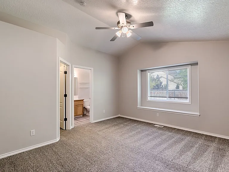 2173 S Petra Ave — Photo 13