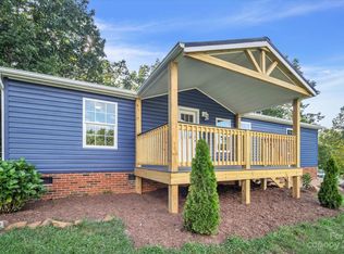 1109 Deer Park Rd, Nebo, NC 28761