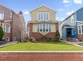 96 86th St, Brooklyn, NY 11209