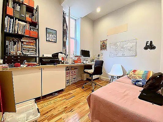 3rd image of 89 Clay St #2