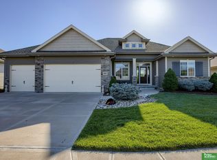 10921 S 175th Ave, Omaha, NE 68136