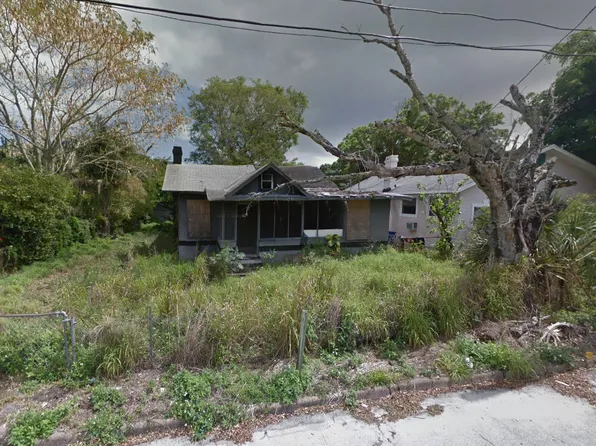 112 N 11th St, Fort Pierce, FL 34950