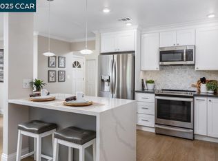 2501 Pine Knoll Dr UNIT 2, Walnut Creek, CA 94595