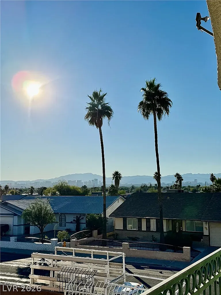 2 bed, 1446 sqft, $1,650 — Photo 4