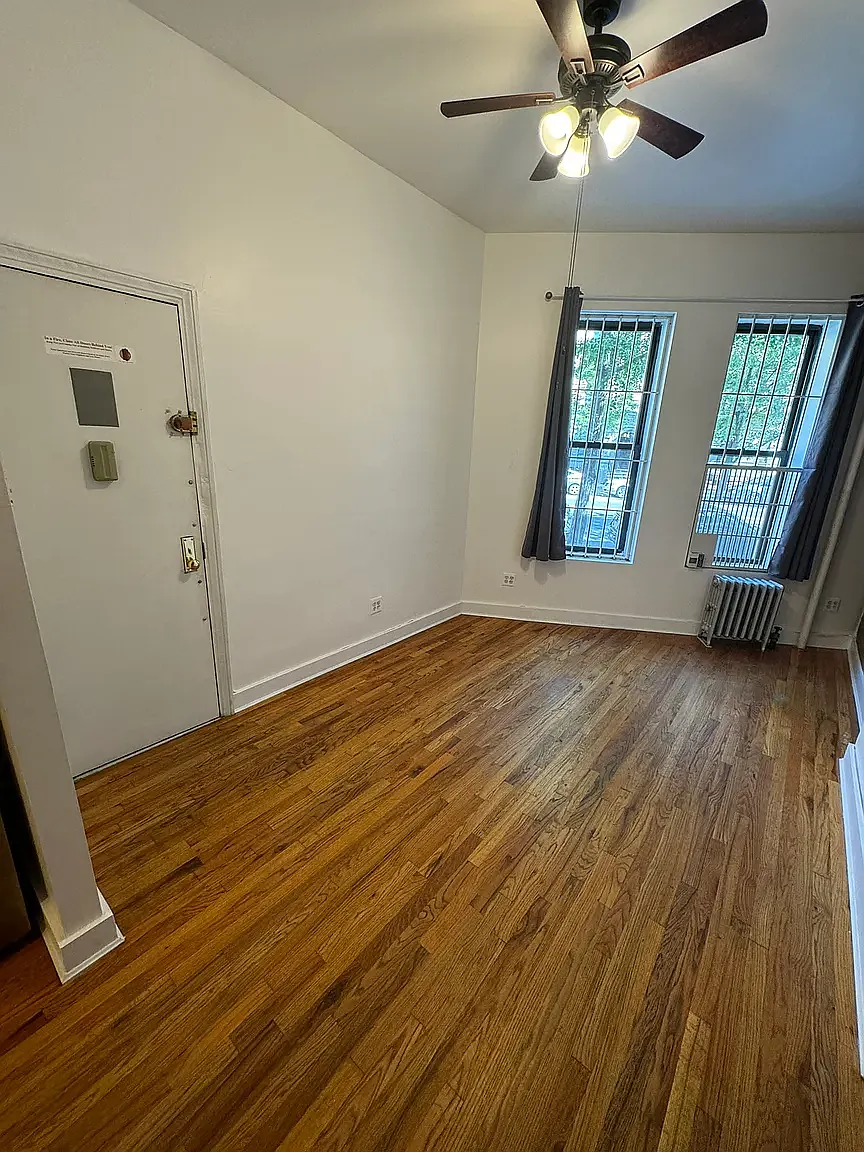 53 Saint Nicholas's Avenue — Photo 2