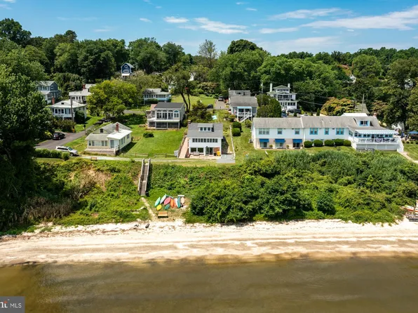 6640 Chesapeake Ter, Tracys Landing, MD 20779