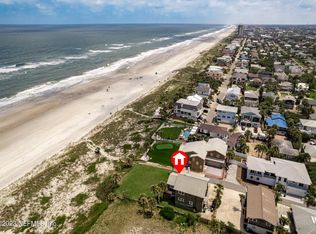 100 Rose Pl, Neptune Beach, FL 32266