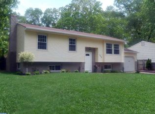 1606 Red Oak Rd, Williamstown, NJ 08094