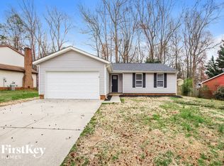 6720 Saddle Point Rd, Charlotte, NC 28212