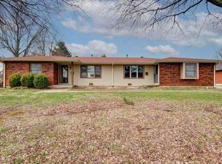 2123 S Barcliff Ave, Springfield, MO 65804