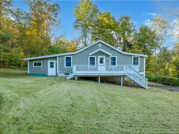 36 Cedar Ln Extension, Sherman, CT 06784