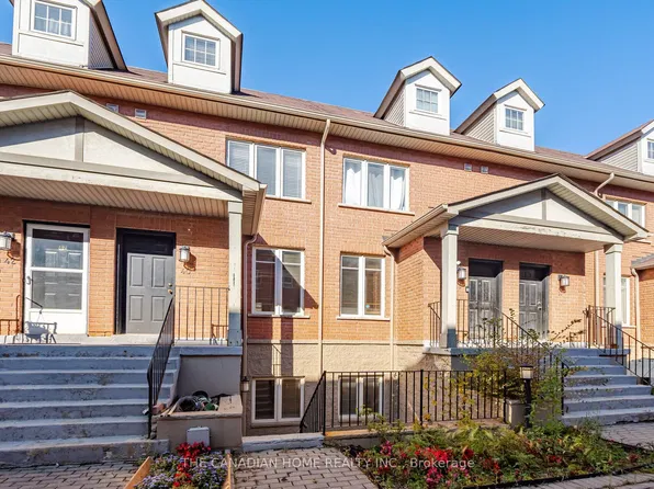 901 Kennedy Rd #38, Toronto, ON M1K 2E9