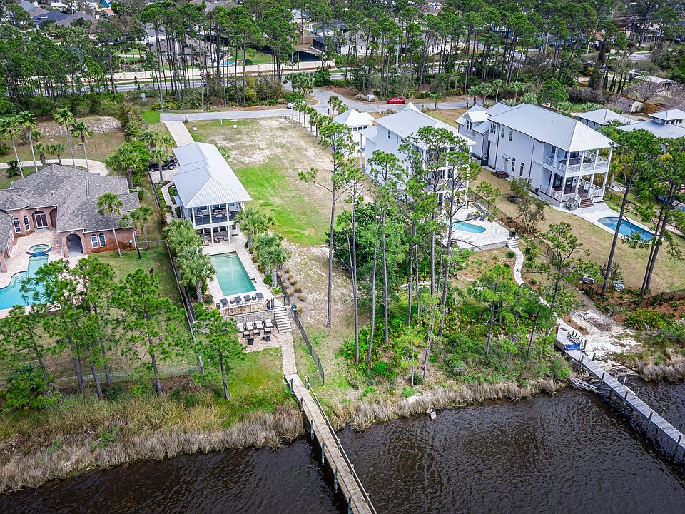 1st image of 7931 N Lagoon Dr