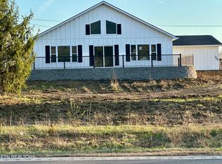 137 Sadie Ln, Ewing, VA 24248